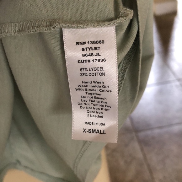 Project Social T Shirt 👕 US XS ptp approx 21” - Picture 7 of 7